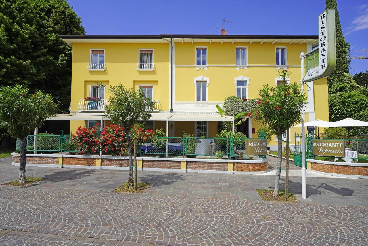 Hotel Ristorante Lepanto سالو المظهر الخارجي الصورة
